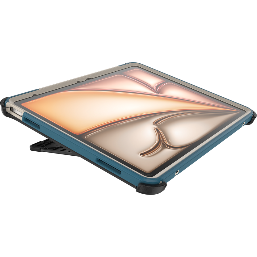 Defender for iPad 13-in in Blue