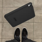 iPad (10th gen) Defender Series Pro Case - Image 8084