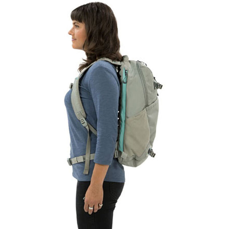 product image 4 - 20L Backpack LifeProof Squamish