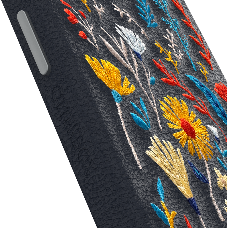product image 3 - iPhone 15 Case Symmetry Series Cactus Leather Embroidery