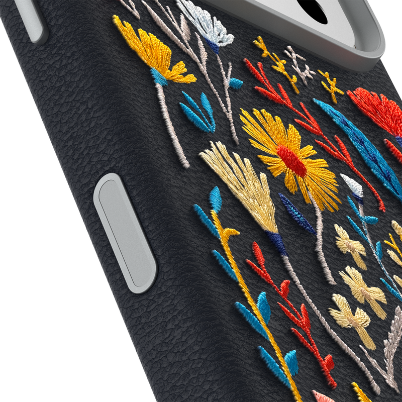 product image 3 - iPhone 17 Pro Case Symmetry Series Cactus Leather Embroidery