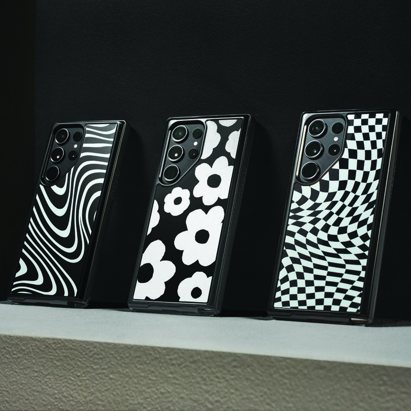 product image 3 - Galaxy S23 Case Symmetry Series Clear Black + White Collection